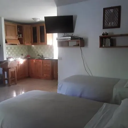 ベッド・アンド・ブレックファスト All'ovile Montevescovo